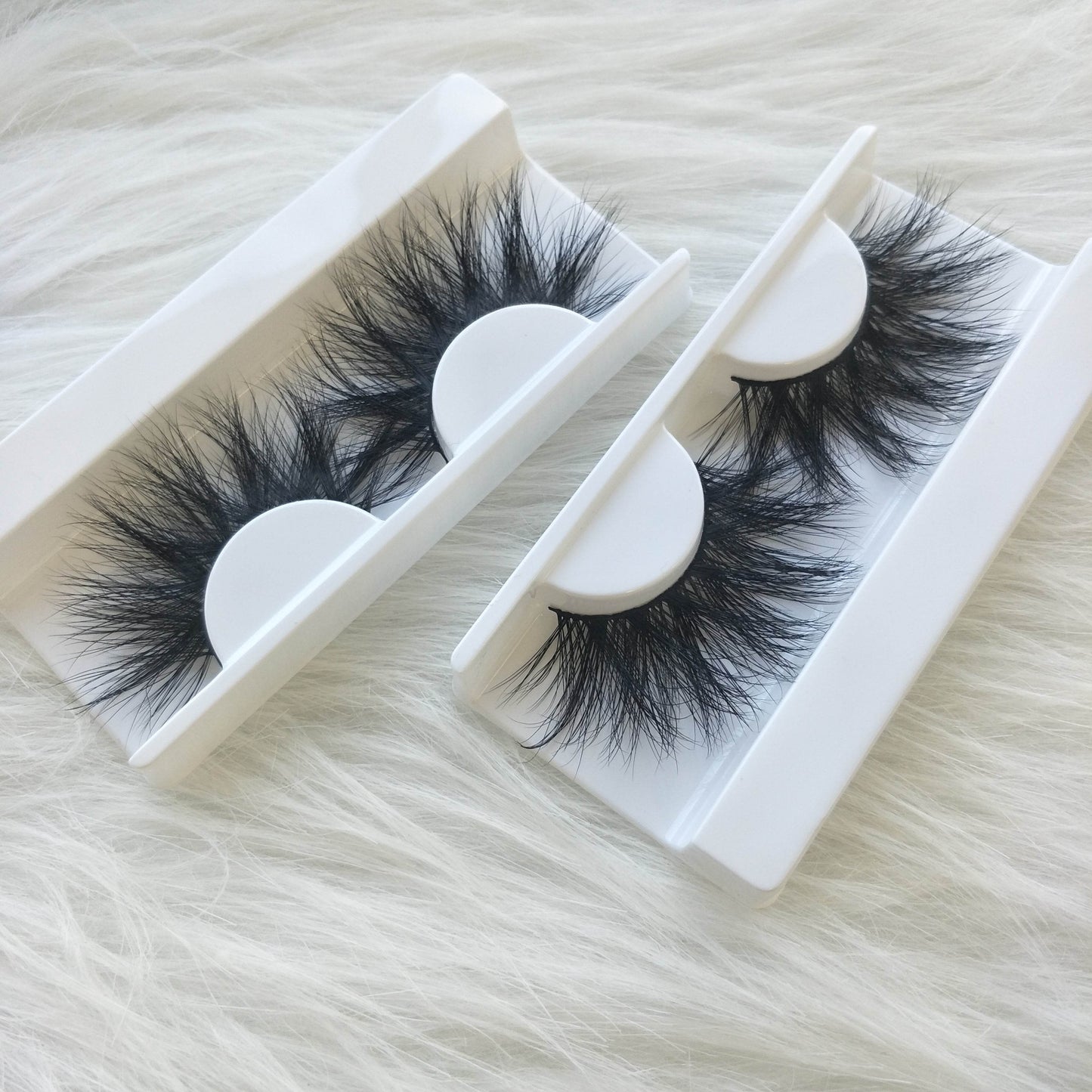 For Maynice Dramatic 3D Mink Vendors Full Strip Eyelashes Sizes 25mm and 30mm - Whisper